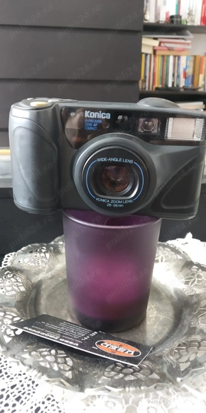 Aparat cu film Konika 