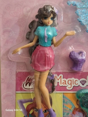 Set Figurine Winx - Layla, Tecna si Flora - imagine 3