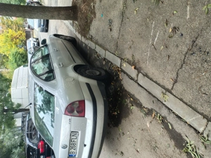 Vând schimb  VW Passat 1,9 tdi  2004 - imagine 4