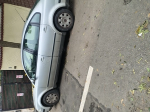 Vând schimb  VW Passat 1,9 tdi  2004 - imagine 3