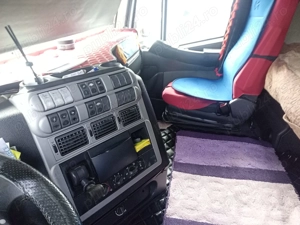 Ansamblu Iveco Stralis + Semiremorca