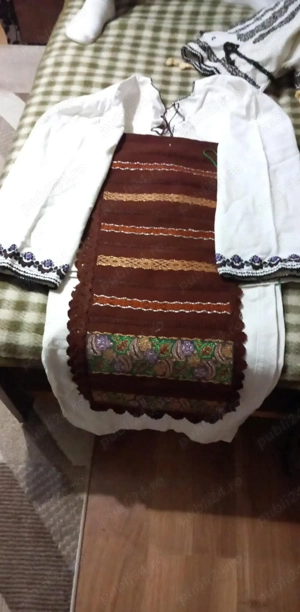 Costume Populare  - imagine 3