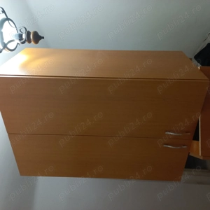 Vând dulap pentru umerașe haine