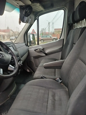 Vând Mercedes Benz Sprinter prelata cu lift hidraulic  - imagine 8