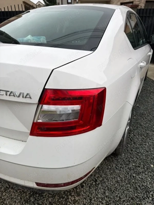 Skoda Octavia  - imagine 4