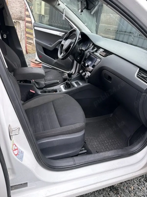 Skoda Octavia  - imagine 8
