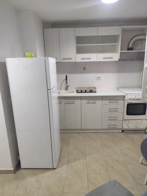 Vând apartament cu două camere  - imagine 2