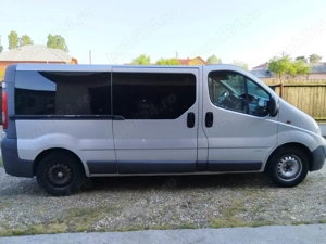Vând Opel Vivaro 8+1 - imagine 4