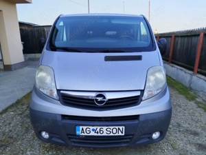 Vând Opel Vivaro 8+1 - imagine 2