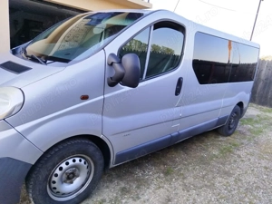 Vând Opel Vivaro 8+1 - imagine 3
