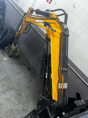 Vand mini excavator - imagine 2