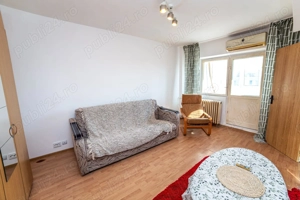 garsoniera obor-metrou 3 minute