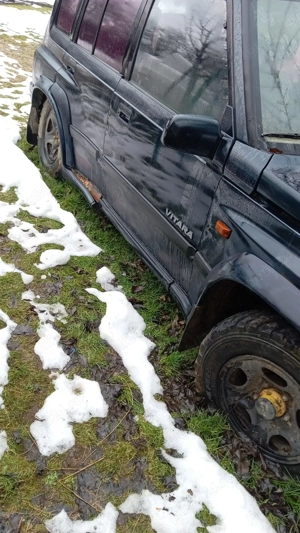 Dezmembrez suzuki vitara,an 1995, 1,6 benzina,16 v, caroserie 5 usi - imagine 3