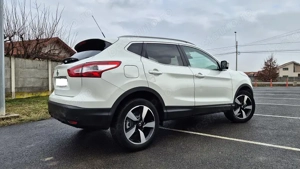 Nissan Qashqai Tekna 1,6 dci 130 cp Navi,Camera marsarier,Led,Panoramic,2016