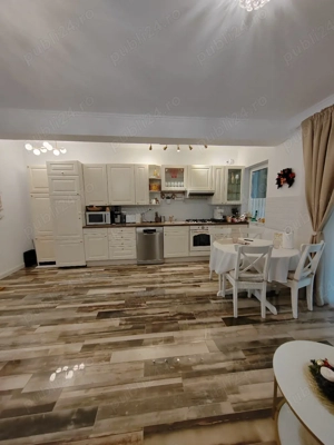 Vând casa înșiruită în Moșnița Nouă  - imagine 5