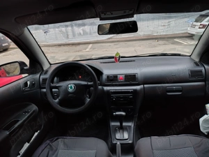 Vand Skoda Octavia Cutie Automata Stare Tehnica Foarte Buna - imagine 7