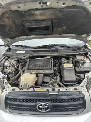 Toyota RAV4 2.0 D-4D, 2004 | 4x4 permanent | Preparată Off-Road | Pentru cunoscători - imagine 3