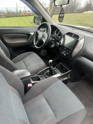 Toyota RAV4 2.0 D-4D, 2004 | 4x4 permanent | Preparată Off-Road | Pentru cunoscători - imagine 8