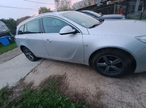 este înmatriculată  - imagine 2