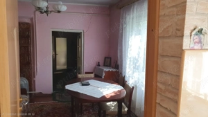 Casă locuibila, singur in curte. - imagine 8