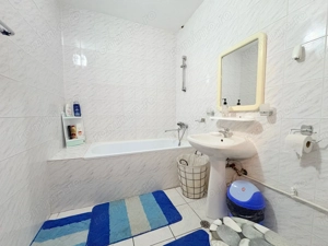 4 camere, suprafata generoasa, etajul 1, zona Bucovinei - imagine 14