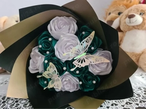 Buchete de satin pe comanda 