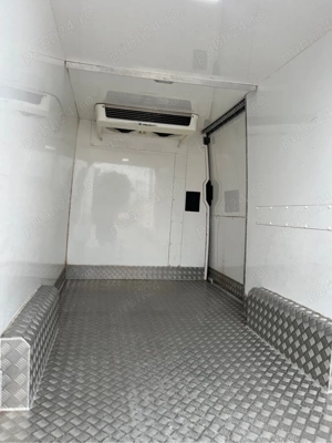 MAN TGE 3. Crafter  an 2020 cutie DSG Thermo King  - imagine 3