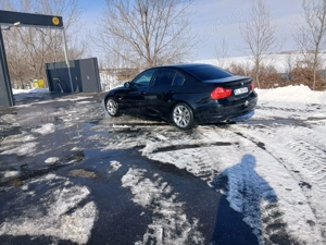 BMW E90 2.0 benzina an 2011 EURO 5 - imagine 5