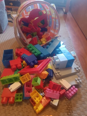 Vand cuburi din plastic tip Lego Duplo