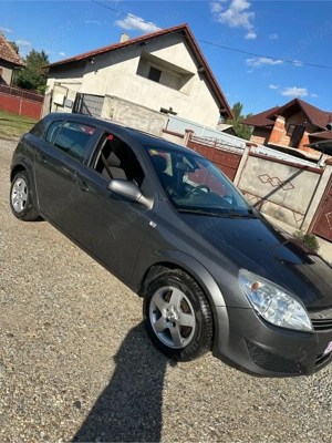 Opel astra H - imagine 4