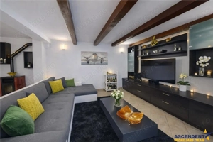 TUR 3D! Refugiu rafinat in Schei, Casa cu 3 camere amenajata cu stil, Brasov