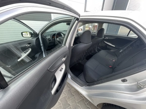 Toyota Corolla 1.4 D-4D Sedan Terra - imagine 4