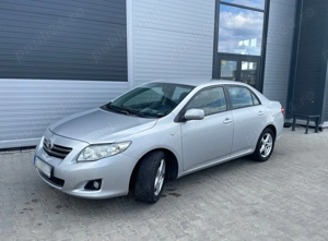 Toyota Corolla 1.4 D-4D Sedan Terra - imagine 2