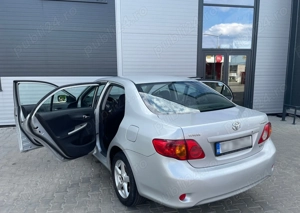 Toyota Corolla 1.4 D-4D Sedan Terra - imagine 10