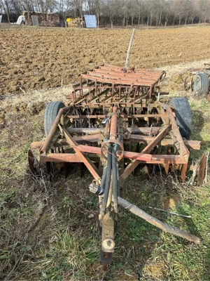 vand sau schimb cu tocator resturi vegetale disc cu 6 talere pe mosoare - imagine 3