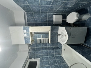 Proprietar inchiriez apt 3 camere - imagine 4