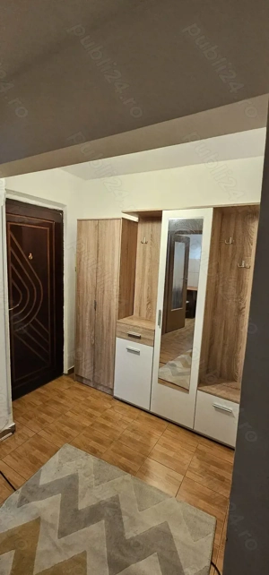 Inchiriez apartament 3 camere clasic Gh. Lazar 