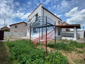 CASA SPATIOASA 4 DORMITOARE 100 M UTILI ZONA CAPSUNARIE DAMILA