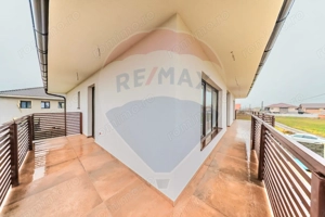 Marmură, Design și Eficiență: Vila Supremă. Comision 0%. - imagine 5