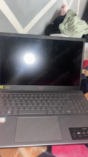 Vând laptop acer 1080 full hd,16gb RAM,1tb memorie 