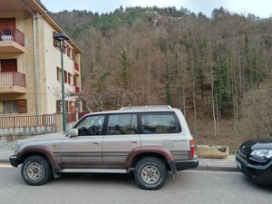 Toyota Land Cruiser HDJ80