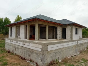 Casa la rosu, langa padure com . Tancabesti, Ilfov