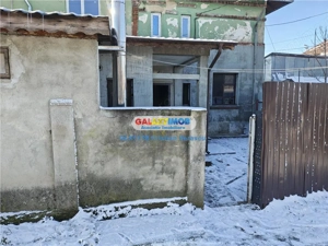 Chitila Triaj Apartament 3 camere 2 bai curte proprie - imagine 2