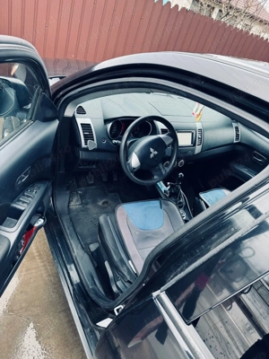 Mitsubishi outlander  - imagine 2