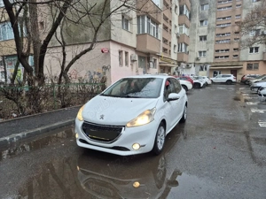 Peugeot 208, 1.4 HDi, 2013