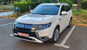Mitsubishi Outlander PHEV 4x4  Instyle + full An 2019 Km 230.000  - imagine 5