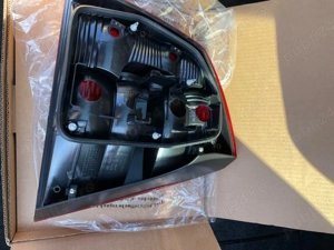 Lampa dreapta spate Skoda Octavia 2 - imagine 2