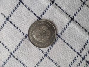 2monede colecție romanesti3lei si25bani