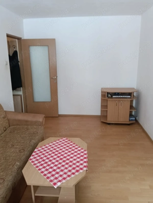 Apartament de vânzare, 2 camere, zona Decebal - imagine 2