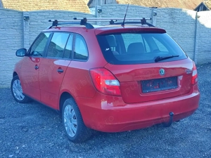 Skoda Fabia 2008 - imagine 3